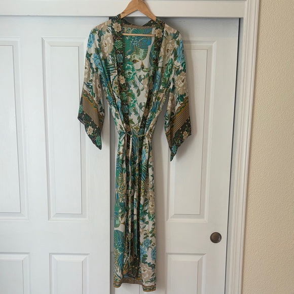 Dresses & Skirts - Floral Peacock Kimono